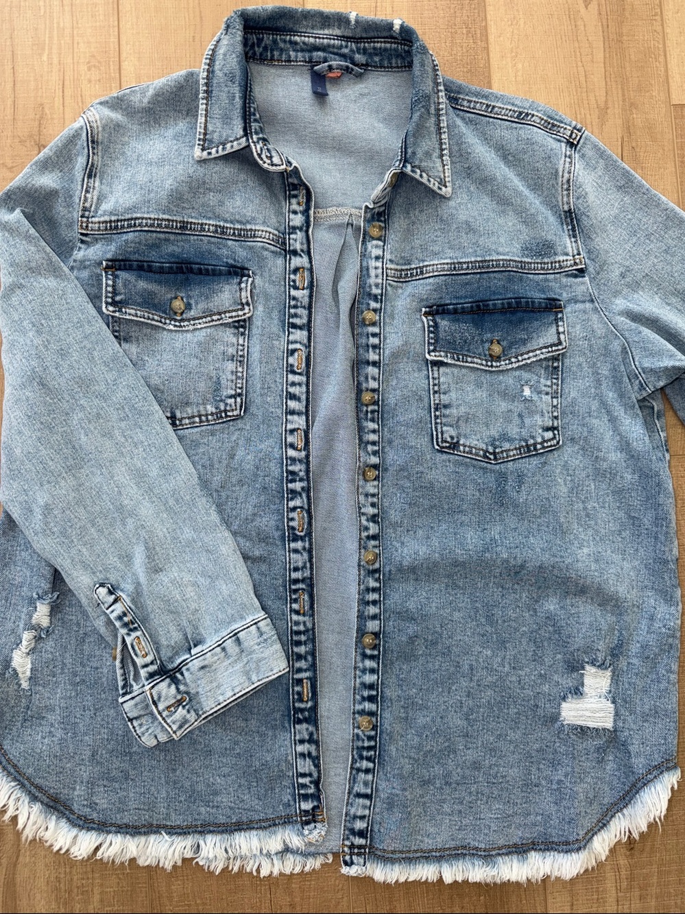 Anthropologie Pilcro Distressed Chambray Relaxed Fit Shirt Jacket - XL - Picture 2 of 9